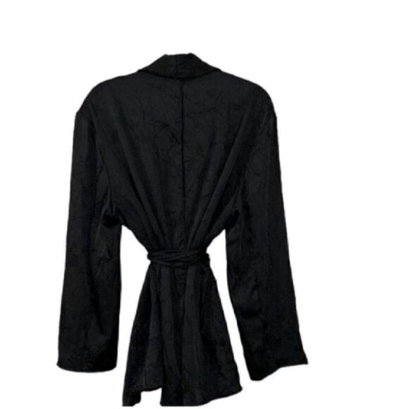 Zara Black Creased Satin Wrap Kimono/Top(Size
NWT (Size XS-S) - Picture 6 of 8